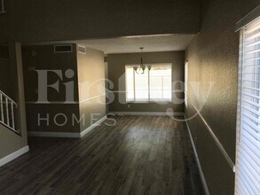 3622 W Cielo Grande, Unit 416 in Glendale, AZ - Building Photo - Building Photo