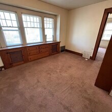 203 S Homer St, Unit B in Lansing, MI - Foto de edificio - Building Photo