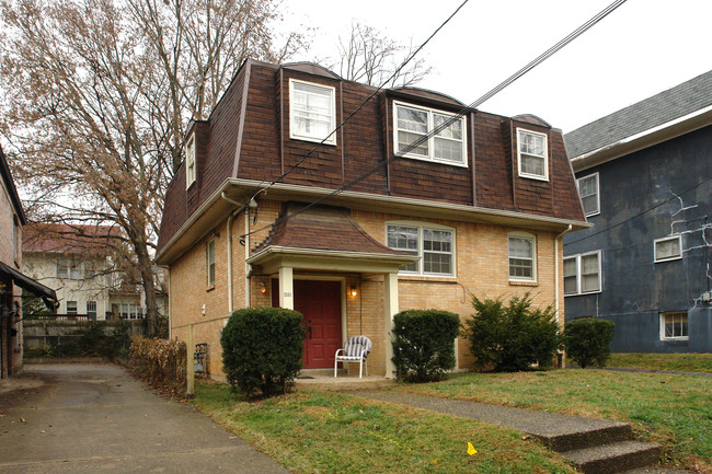 2131 Sherwood Ave in Louisville, KY - Building Photo - Building Photo