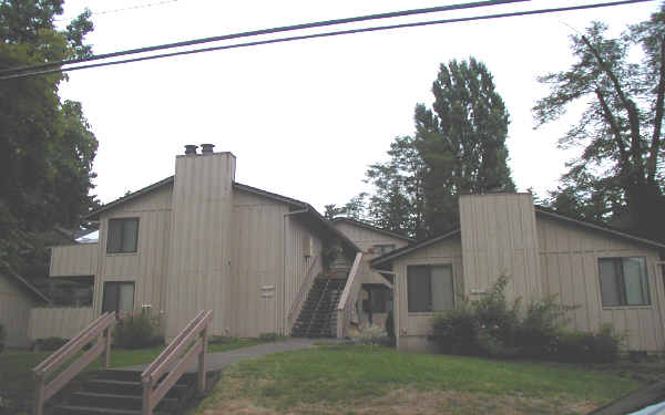 6955 Childs Rd in Lake Oswego, OR - Building Photo - Building Photo