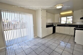 1217 E Radbard St in Carson, CA - Building Photo - Building Photo
