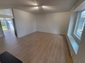 11514 19th Ave Ct S in Parkland, WA - Building Photo - Building Photo