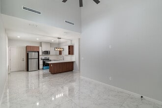 1007 Hidden Hills St, Unit Apt #1 in Mission, TX - Building Photo - Building Photo