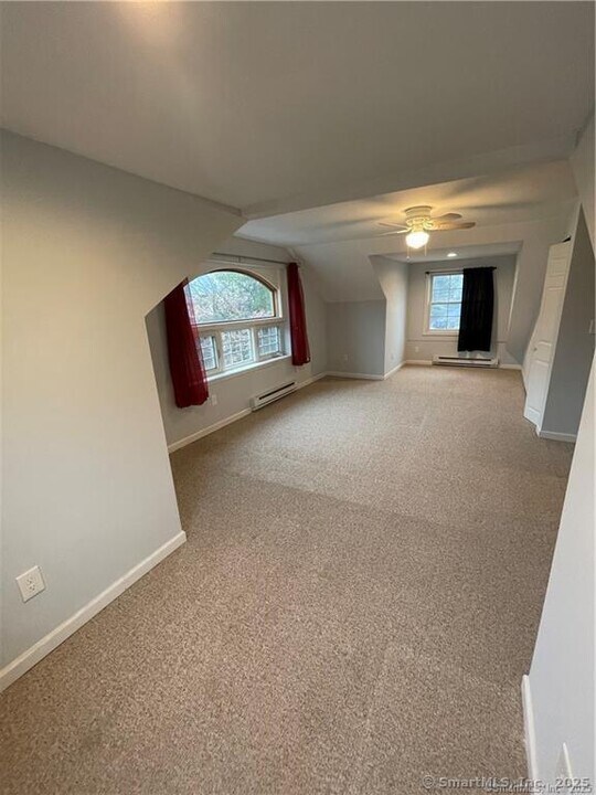 22 Ingraham St in Bristol, CT - Building Photo