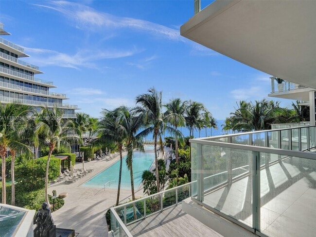 2200 N Ocean Blvd in Fort Lauderdale, FL - Building Photo - Building Photo