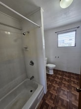 2064 Young St in Honolulu, HI - Building Photo - Building Photo