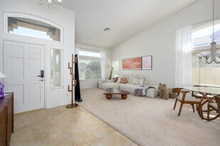 28050 N 110th Pl in Scottsdale, AZ - Building Photo