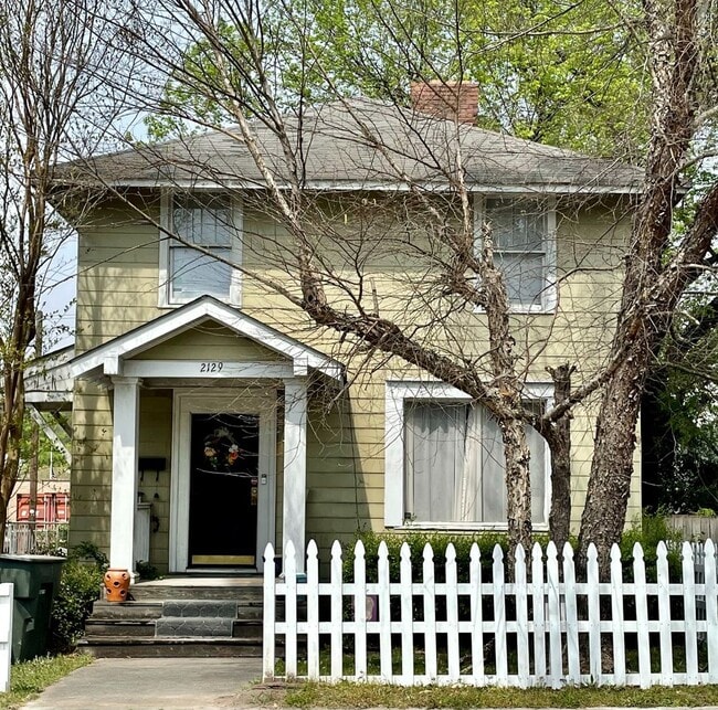 property at 2129 Santee Ave