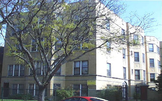 1530-1532 N. Austin Blvd. Apartamentos