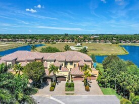 2710 Callista Ct in Naples, FL - Building Photo