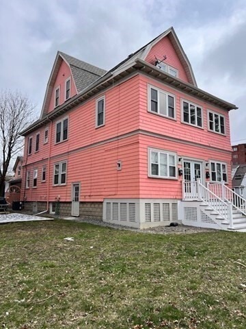 property at 607 Fellsway