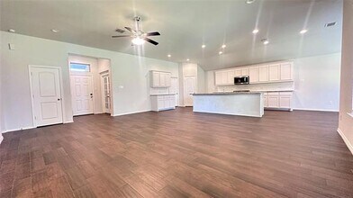 3977 Winding Hollow Dr in Grand Prairie, TX - Building Photo - Building Photo
