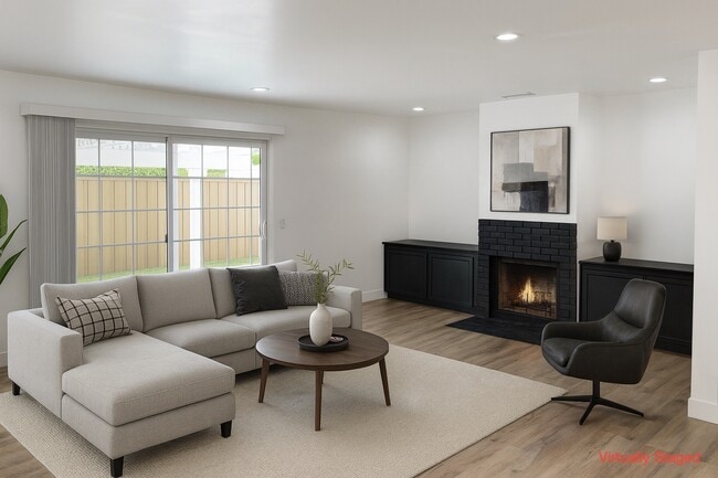 6221 Glide Ave in Woodland Hills, CA - Building Photo - Building Photo