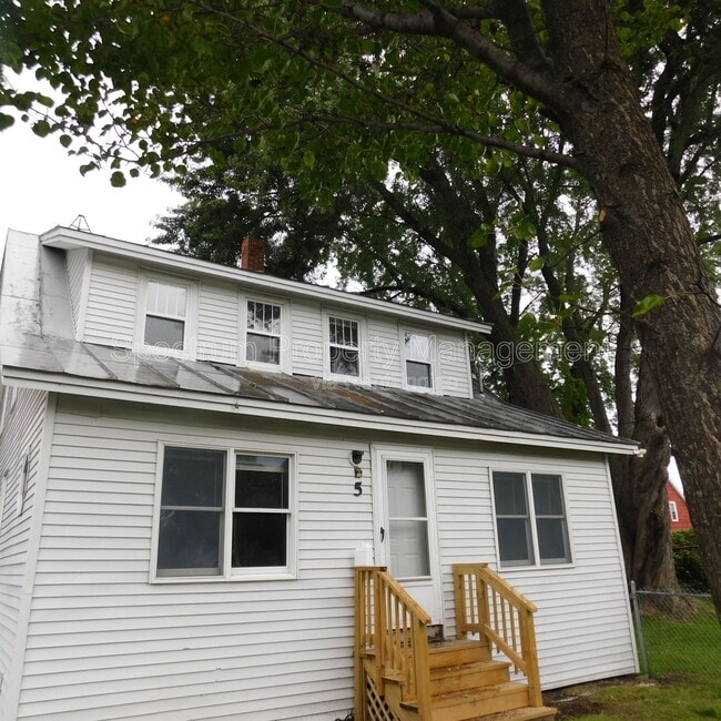 property at 5 South St