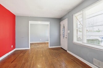 1548 Sylvan Rd SW in Atlanta, GA - Building Photo - Building Photo