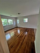 108 S Woodland Dr in Atlanta, GA - Building Photo - Building Photo