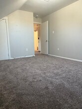 971 Purcell Ave in Cincinnati, OH - Building Photo - Building Photo