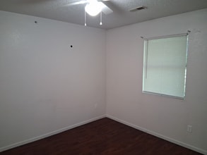 1062 Mace Rd in Osage Beach, MO - Building Photo - Building Photo