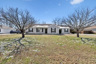 509 Upperglade Ct in Murfreesboro, TN - Building Photo - Building Photo