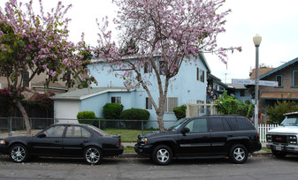 1259 N Loma Vista Dr in Long Beach, CA - Building Photo