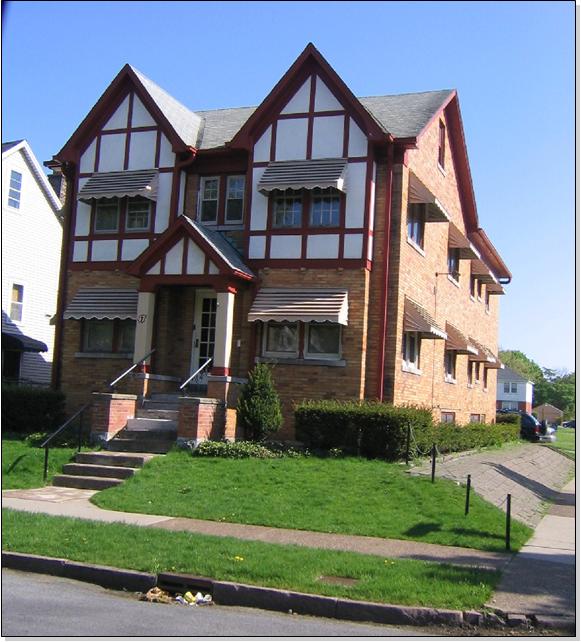 47 E Morris Ave in Buffalo, NY - Building Photo