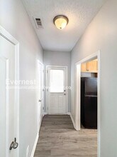 8622 Thomas Rd in Riverdale, GA - Building Photo - Building Photo