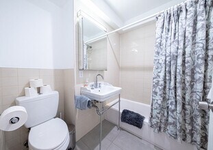 230 W 113th St in New York, NY - Building Photo - Building Photo