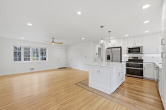 3505 Martin Dr in Boulder, CO - Building Photo - Building Photo