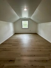 1214 Commercial St in Boonville, MO - Building Photo - Building Photo