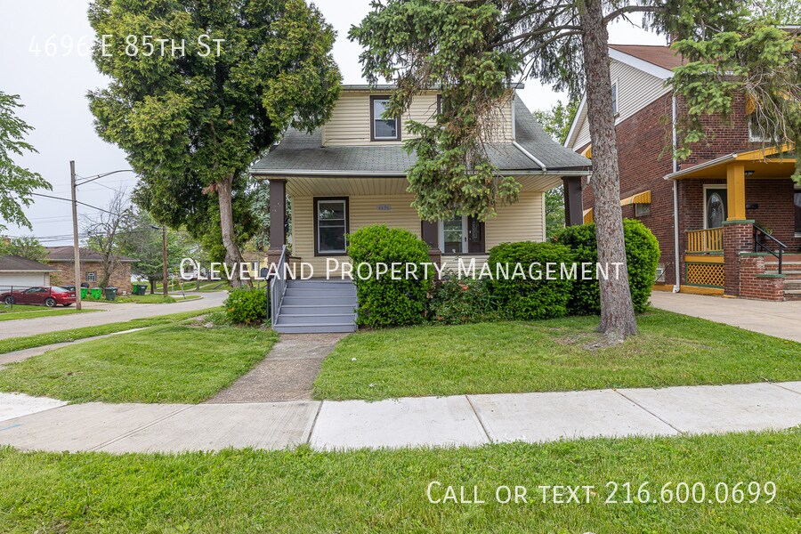 4696 E 85th St in Garfield Heights, OH - Building Photo