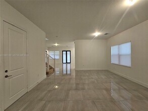 4578 SW 174th Ave in Miramar, FL - Building Photo - Building Photo