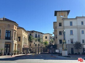 23500 Park Sorrento in Calabasas, CA - Building Photo