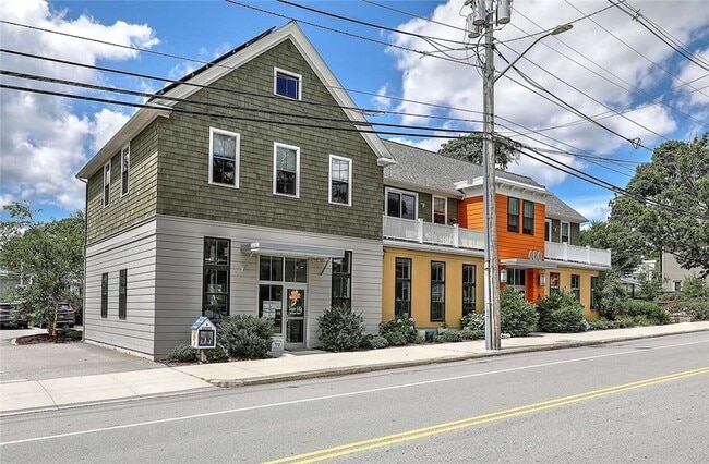 400 Hope St in Providence, RI - Foto de edificio - Building Photo