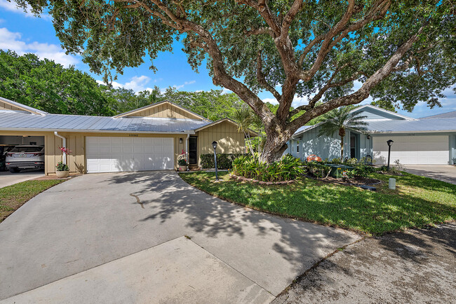 property at 13182 SE Crooked Stick Ln