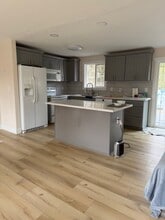 15300 NE 39th St in Vancouver, WA - Building Photo - Building Photo