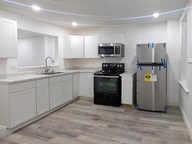 1260 5th Ave in Troy, NY - Foto de edificio - Building Photo