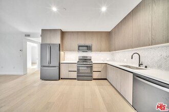 4506 Dockweiler St in Los Angeles, CA - Building Photo - Building Photo