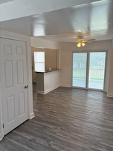 877 New London Harbour in Pasadena, MD - Building Photo - Building Photo