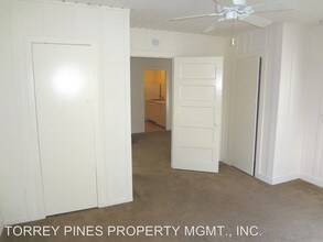 7703 Eads Ave in San Diego, CA - Building Photo - Building Photo
