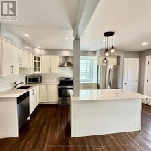 82 E 12th St in Hamilton, ON - Building Photo - Building Photo