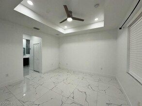 325 Paulcrest Ave in Lehigh Acres, FL - Building Photo - Building Photo