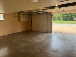 2703 Shirley Dr in Enid, OK - Building Photo - Building Photo