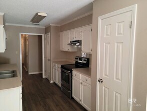 459 Ridgewood Dr in Daphne, AL - Building Photo - Building Photo