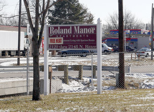 Roland Manor Apartments in Indianapolis, IN - Building Photo - Building Photo