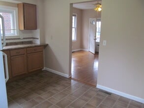 16 Codington St, Unit 1 in Raritan, NJ - Building Photo - Building Photo