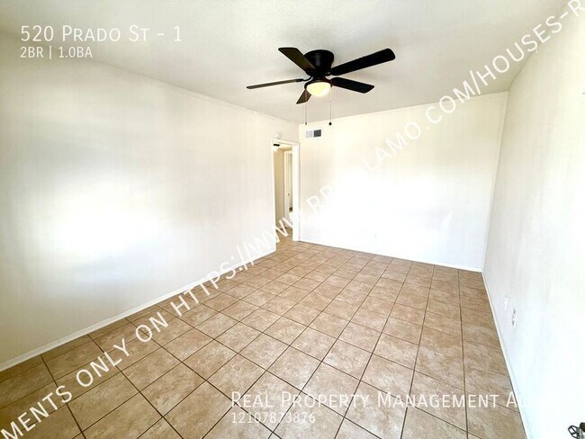 520 Prado St in San Antonio, TX - Building Photo - Building Photo