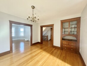 66 Perthshire Rd, Unit 2 in Boston, MA - Building Photo - Building Photo