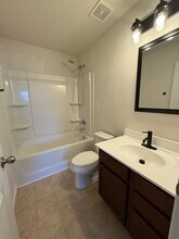 704 Braeswood St in Greenville, SC - Building Photo - Building Photo