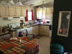 107 Mary Ln in Ithaca, NY - Building Photo - Building Photo