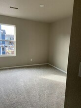 8219 S Trails Edge Ct in Centennial, CO - Building Photo - Building Photo